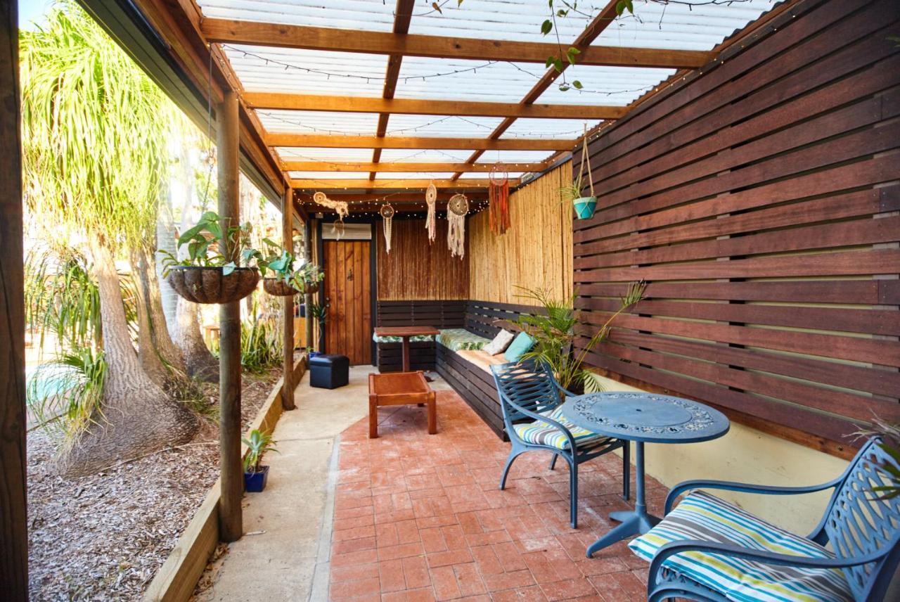 Ostello Ozzie Pozzie Backpackers - Port Macquarie YHA Esterno foto