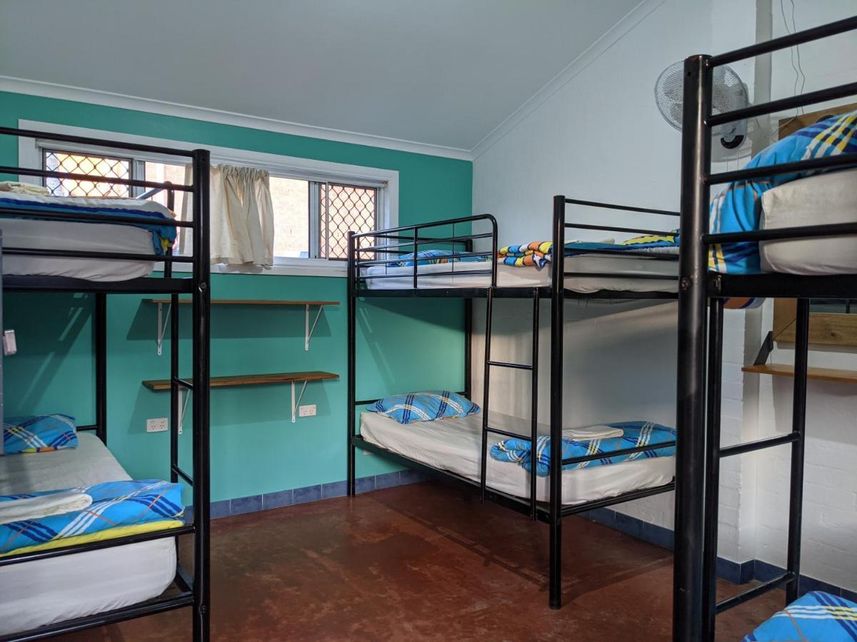 Ostello Ozzie Pozzie Backpackers - Port Macquarie YHA Esterno foto
