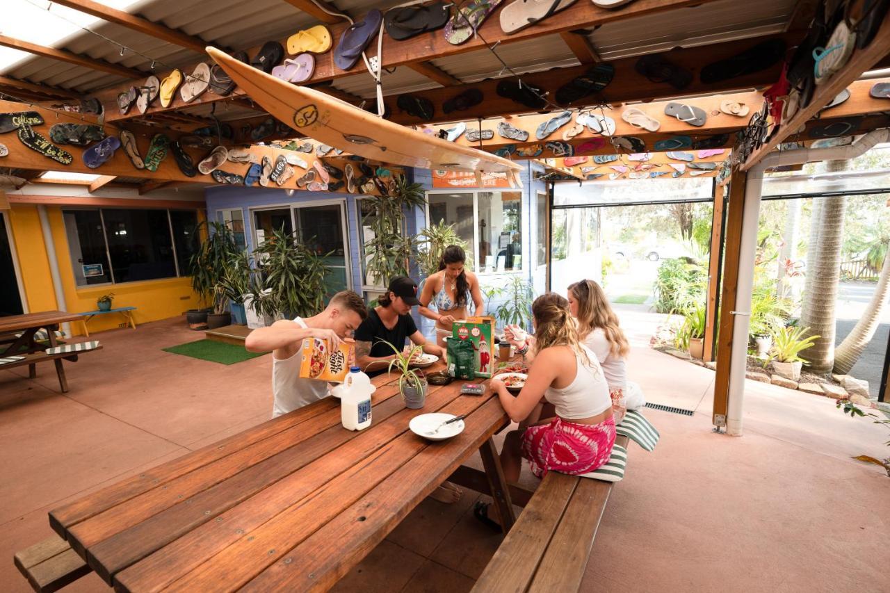 Ozzie Pozzie Backpackers - Port Macquarie YHA Ostello Esterno foto